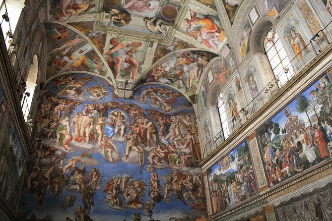 Rome: Skip the Line Vatican, Sistine Chapel, St Peter Small Group - The Sistine Chapel in fifteen quiet minutes