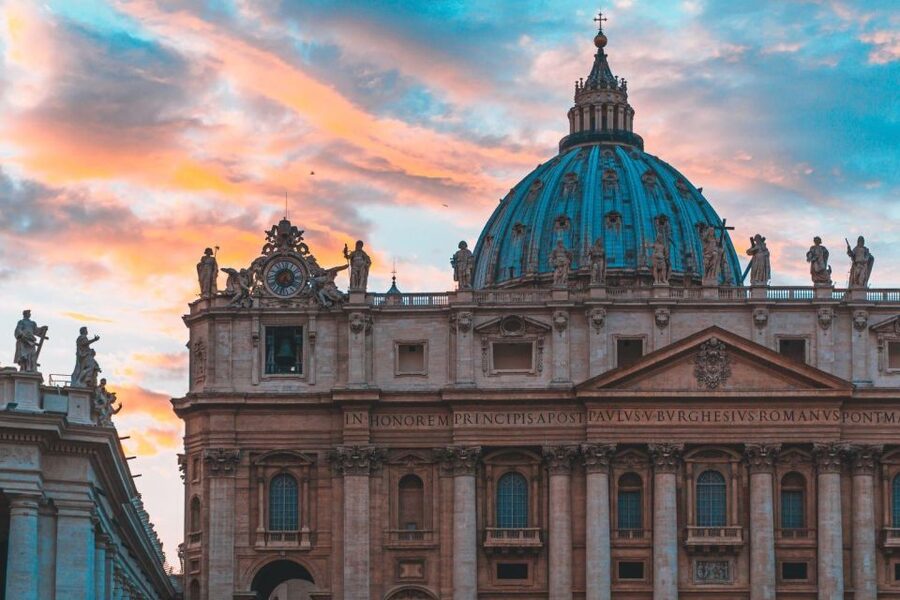 Rome: St. Peter's Basilica Express Guided Tour - Meeting at Piazza del Risorgimento