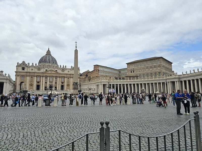 Rome: St. Peter's Basilica & Papal Tombs Tour with Dome - Should you book it?