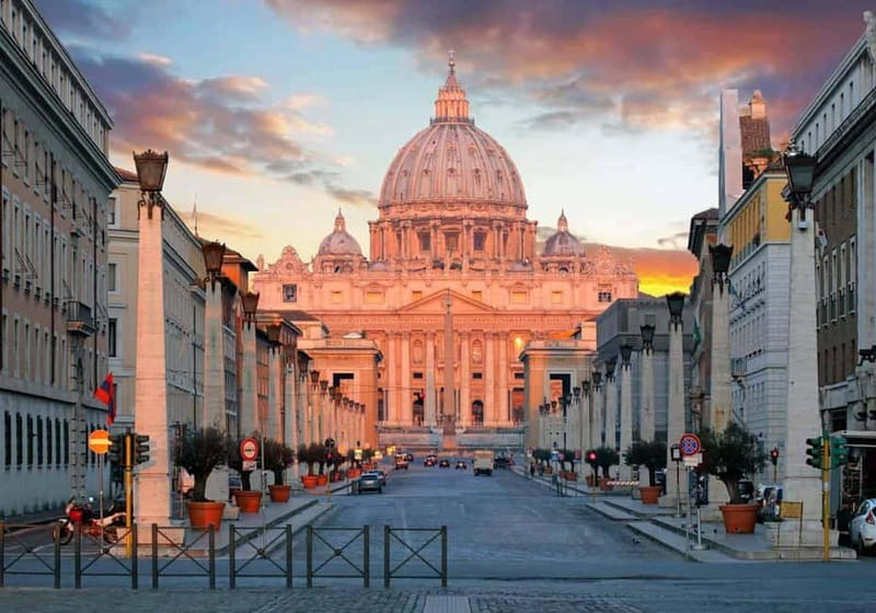 Rome: St. Peter's Basilica & Papal Tombs Tour with Dome - St. Peter’s Basilica and its huge interior