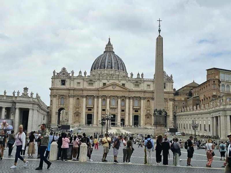 Rome: St. Peter's Basilica & Papal Tombs Tour with Dome - Climbing into Michelangelo’s Dome