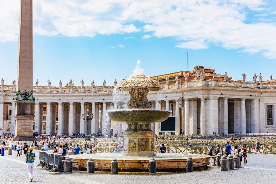 Rome: St. Peter's Basilica, Square and Grottoes Guided Tour - Who will get the most from this visit