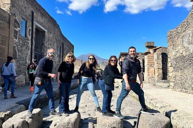 Rome to Pompeii Guided Tour with Wine & Lunch by High Speed Train - The Naples transfer and views of Vesuvius