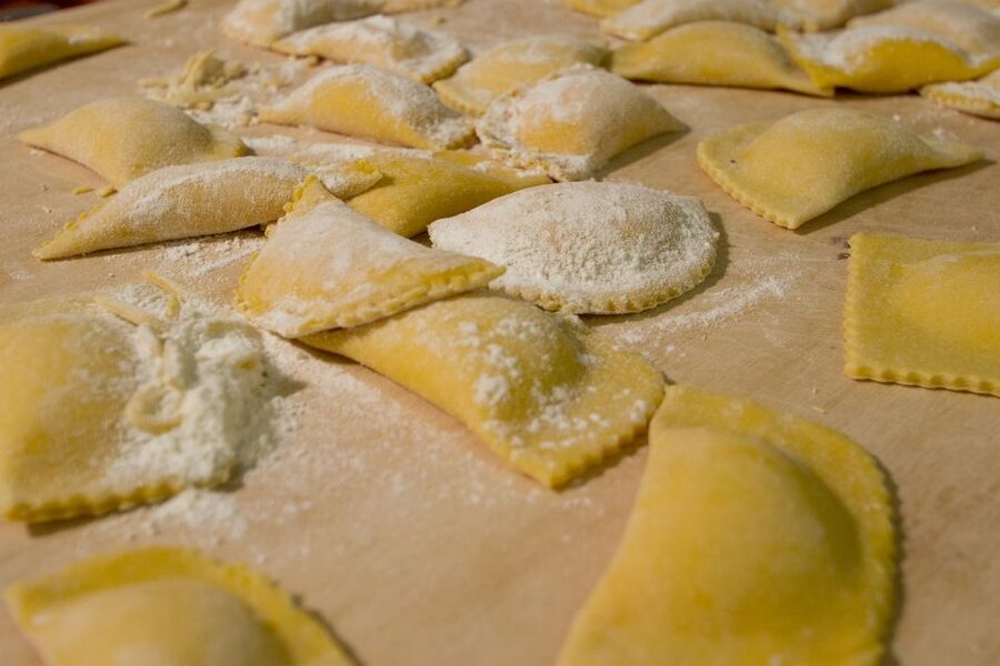 Rome: Traditional Pasta Making Class with Wine & Gelato - Dietary needs, mobility, and practical limits