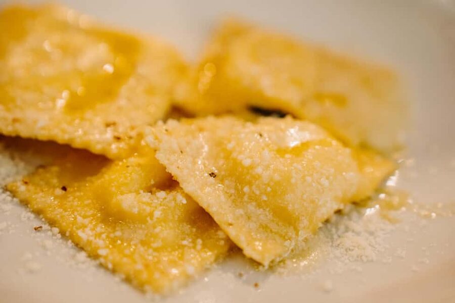 Rome: Traditional Pasta Making Class with Wine & Gelato - Making fettuccine and ravioli from scratch
