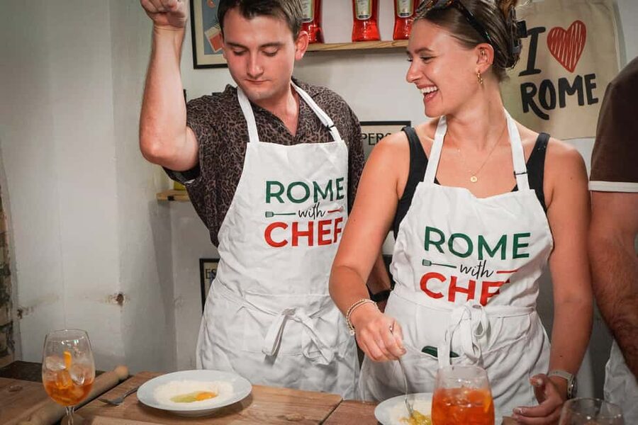 Rome: Traditional Pasta with Cocktails Cooking Class - Making fresh pasta with your own hands