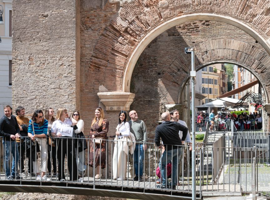 Rome: Trastevere & Campo de Fiori Street Food Walking Tour - Piazza Farnese and the walk across the Tiber