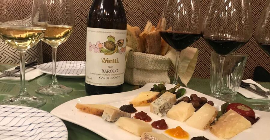 Rome: Trastevere Guided Food and Wine Tour with 20+ Tastings - Key points before you book