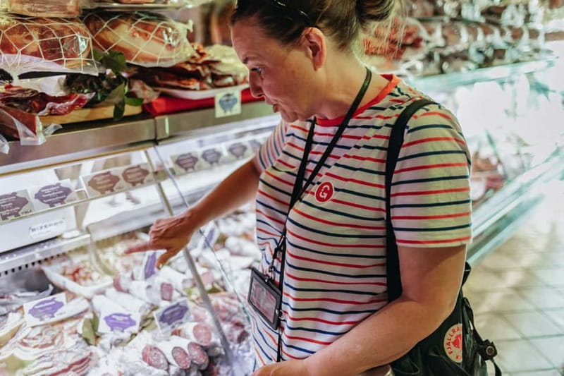 Rome: Trastevere or Jewish Quarter Street Food Tour - Via dei Chiavari and the Jewish Ghetto
