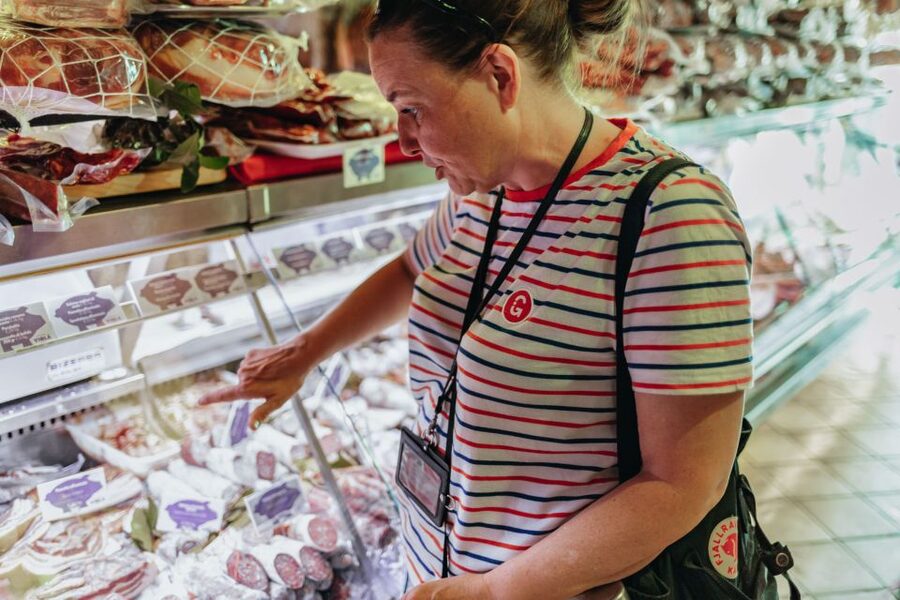 Rome: Trastevere or Jewish Quarter Street Food Tour - What the guides add