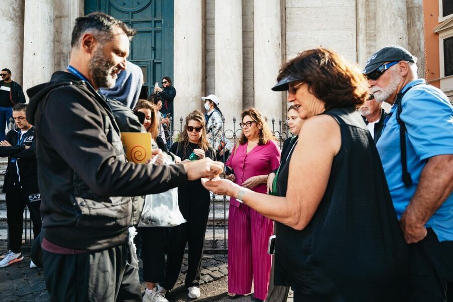 Rome: Trevi Fountain and Underground Guided Tour - Key points at a glance