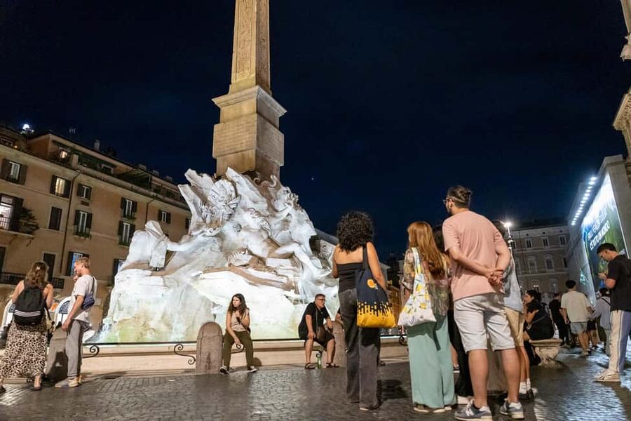 Rome: Under the Moonlight Evening Walking Tour - The value of $28