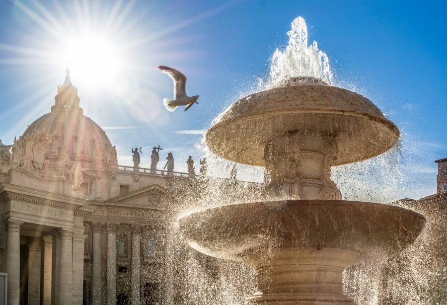 Rome: Vatican Museums and Sistine Chapel Tour - Why a guide helps inside the Vatican Museums