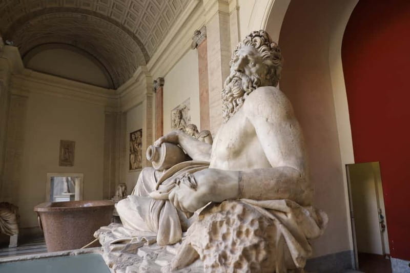 Rome: Vatican & St Peter's Basilica: unlock the wonders - Practical clothing and comfort advice