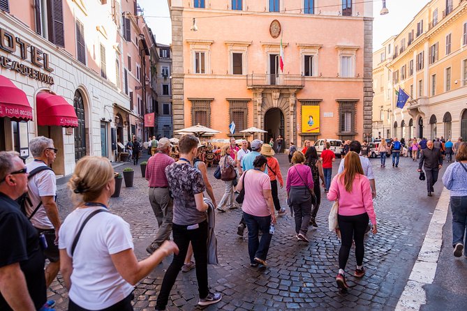 Rome Walking Tour with Piazza Navona, Trevi Fountain and Pantheon - Pace, footwear, and daily planning
