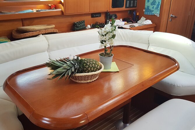 Sailing boat from Santa Teresa di Gallura to the Maddalena Archipelago - Santa Teresa departure and the first hour aboard