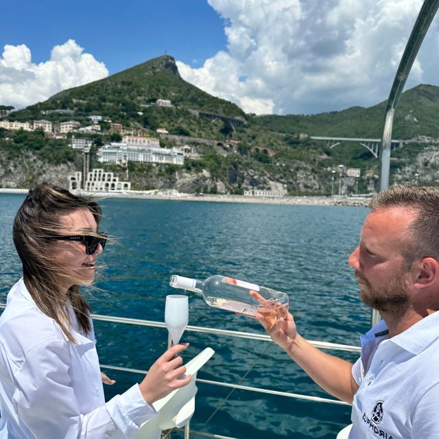 Salerno: Amalfi Coast Cruise with Lunch, Aperitif & Swimming - Amalfi and the coast’s most famous viewpoints