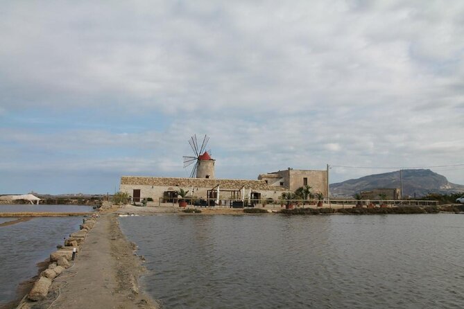 SALT TOUR-all inclusive: salt tour: Trapani, Paceco, Nubia - From Trapani port to the salt country