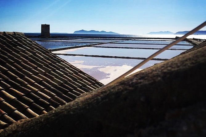 SALT TOUR-all inclusive: salt tour: Trapani, Paceco, Nubia - Walking the salt worker’s path