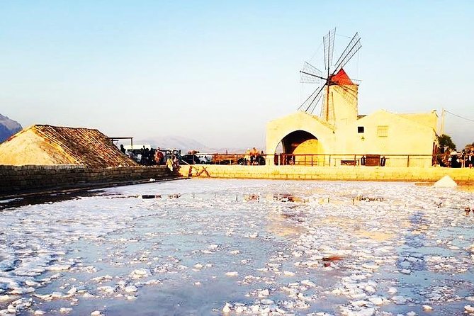 SALT TOUR-all inclusive: salt tour: Trapani, Paceco, Nubia - Saline Culcasi and the 600-year-old mill