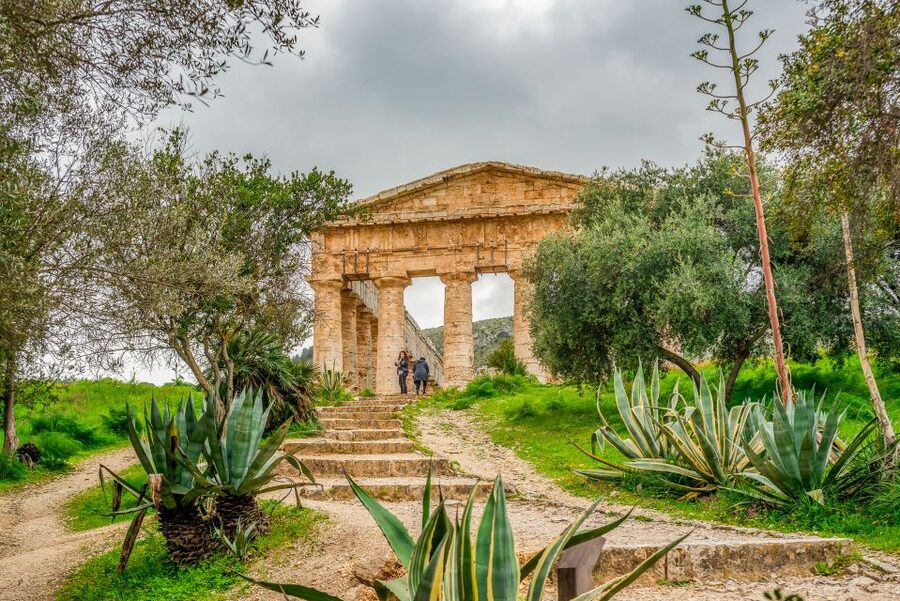 Segesta, Erice and Salt Pans Full-Day Excursion from Palermo - Who should book this excursion