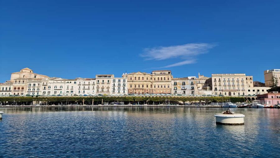 Siracusa: Ortigia & Sea Caves Speedboat Tour with Swim Stop - Who will enjoy this boat tour most?