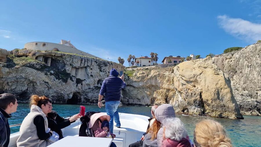 Siracusa: Ortigia & Sea Caves Speedboat Tour with Swim Stop - Should you book the Ortigia speedboat tour?