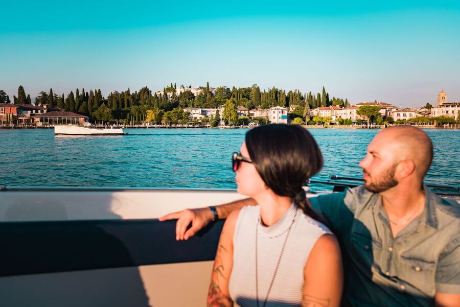Sirmione: 25 Minute Boat Cruise around the Peninsula - Scaligero Castle from its most dramatic angle