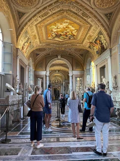 Sistine Chapel and Vatican Museums Small Group Tour - The Gallery of Tapestries and Renaissance stories