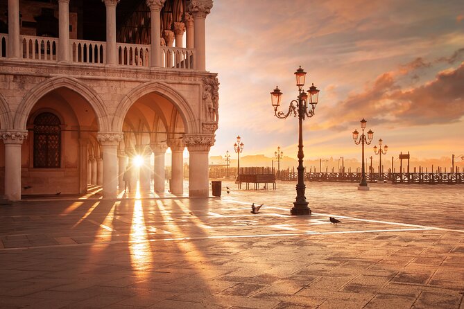 Skip-the-Line: Doge's Palace & St. Mark's Basilica Fully Guided Tour - Piazza San Marco: a short orientation in Venice’s grandest square