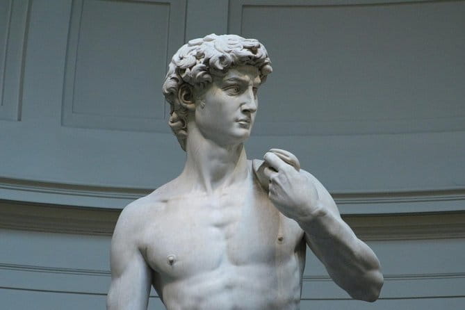 Skip-the-Line Florence Highlights and David Walking Tour - Piazza della Signoria and Palazzo Vecchio