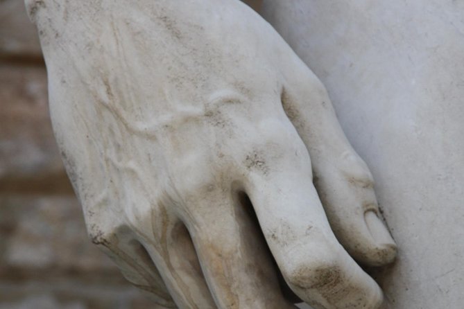 Skip the Line: Florence's Accademia Gallery Priority Entrance Ticket - Self-guided freedom versus a guided visit