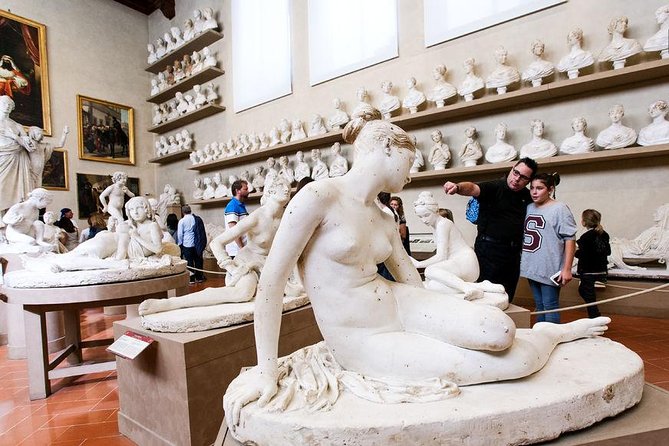 Skip the Line: Florence's Accademia Gallery Priority Entrance Ticket - Meeting at Via Ricasoli 41