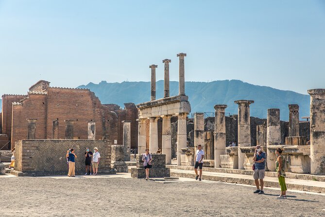 Skip-the-Line Pompeii Guided Tour from Sorrento - Why a guide matters in a city buried by Vesuvius