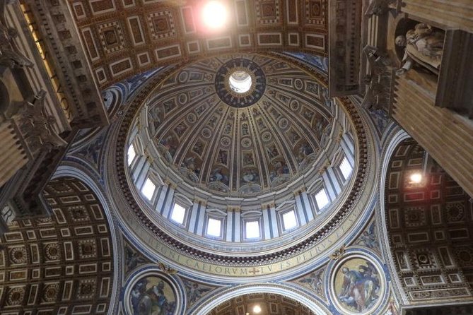 Skip-the-Line Ticket with Host - Vatican Museums & Sistine Chapel - Meeting at Viale Vaticano 100 without the morning panic