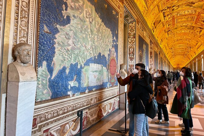 Skip the Line: Vatican Museum, Sistine Chapel & Optional Basilica - The Pinecone Courtyard gives you room to breathe