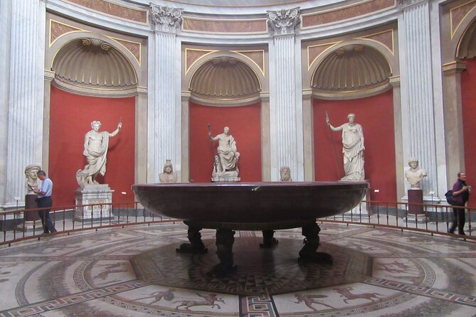 Skip-The-Line Vatican Museums, Sistine Chapel & Basilica Tour - The guides make the difference