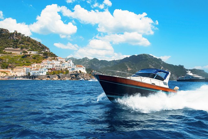Small Group Boat Tour: Day Cruise from Sorrento to Capri - Who should book this Sorrento to Capri cruise?