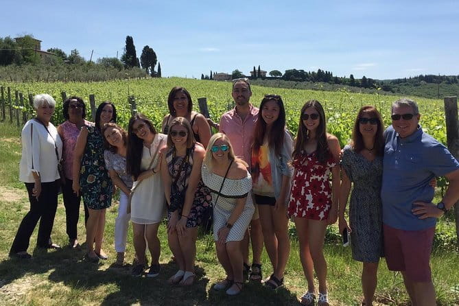 Small-Group Wine Tasting Experience in the Tuscan Countryside - What the first winery adds to the day