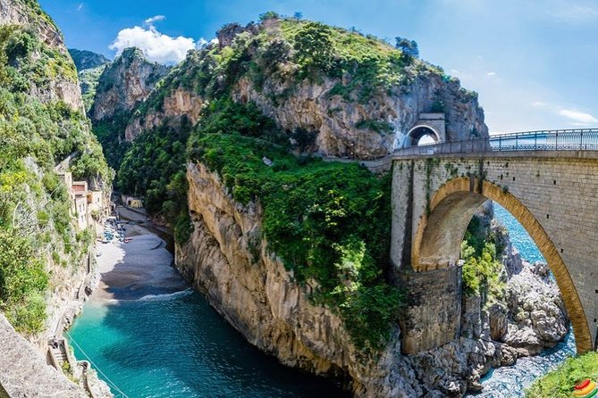 Sorrento and Amalfi Coast Small Group Day Trip from Naples - What the Driver Does, and What the Driver Does Not Do