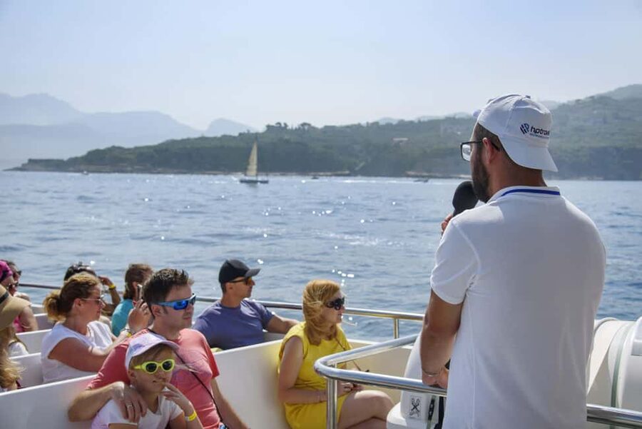 Sorrento: Full-Day Boat Tour to Positano, Amalfi and Ravello - Li Galli, Nerano, Praiano, and the Fjord of Furore