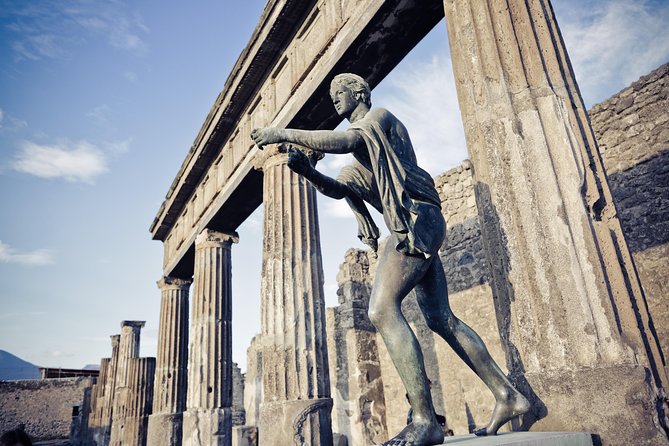 Sorrento & Pompeii Guided Day Trip from Rome with Optional Pickup - The early start at Villa Borghese