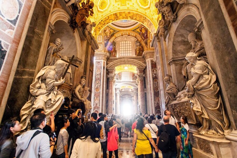 St Peter's Basilica Express Guided Tour with Dome Climb - Helpful ways to get more from the visit