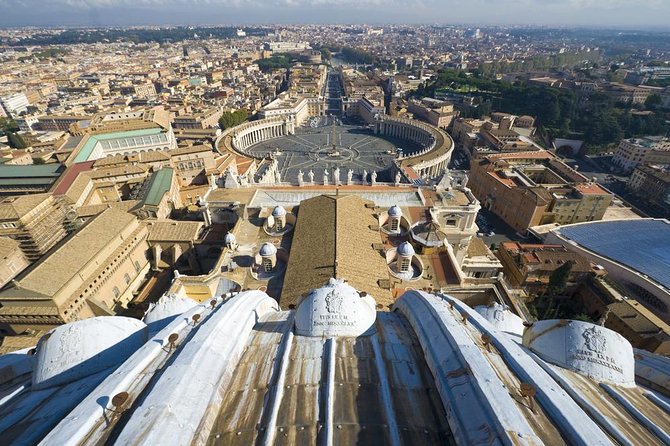 St. Peter’s Basilica Priority Access Tour with Dome & Crypt - Inside the Basilica: Bernini, Michelangelo, and Mosaics