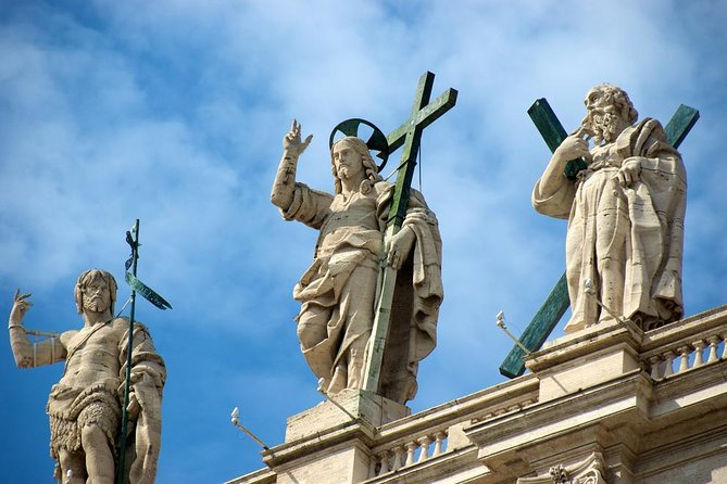 St. Peter’s Basilica Priority Access Tour with Dome & Crypt - What to Wear and Bring