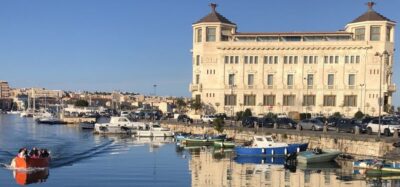 Boat Trip of Ortigia Island and Sea Caves