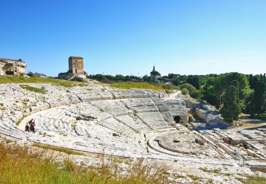Syracuse: Neapolis Archaeological Park Small Group Tour - Latomie del Paradiso: Syracuse carved from stone