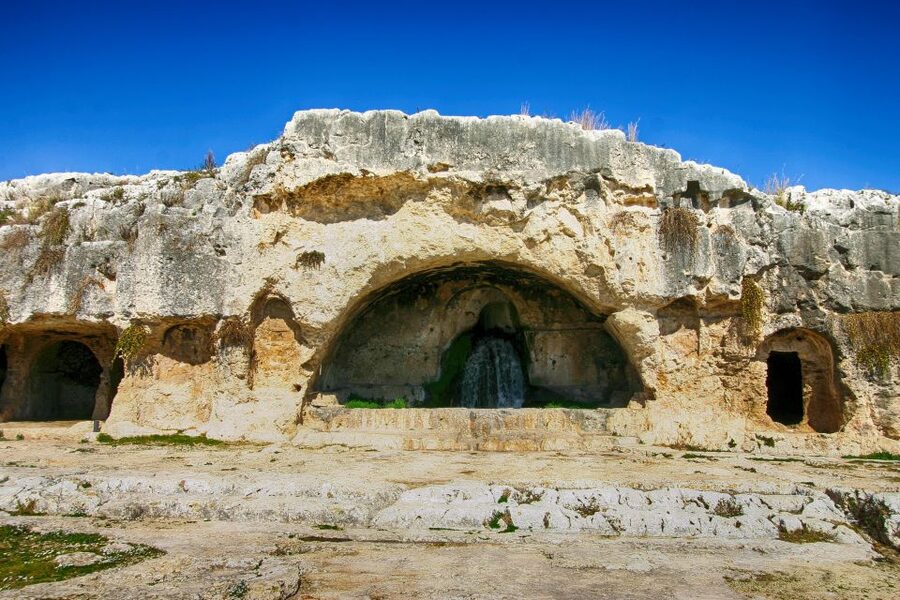 Syracuse: Neapolis Archaeological Park Small Group Tour - The Altar of Hieron II