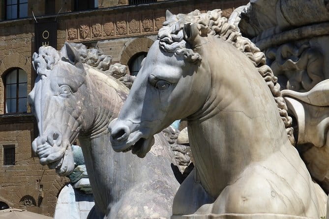 The Best of Florence Walking Tour in a Small Group - Why this Florence walk works as a first introduction