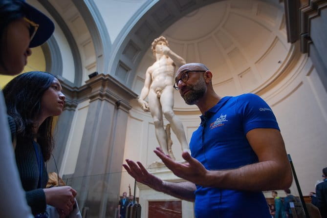 The Best of Florence Walking Tour in a Small Group - Piazza della Signoria and the public face of Florence